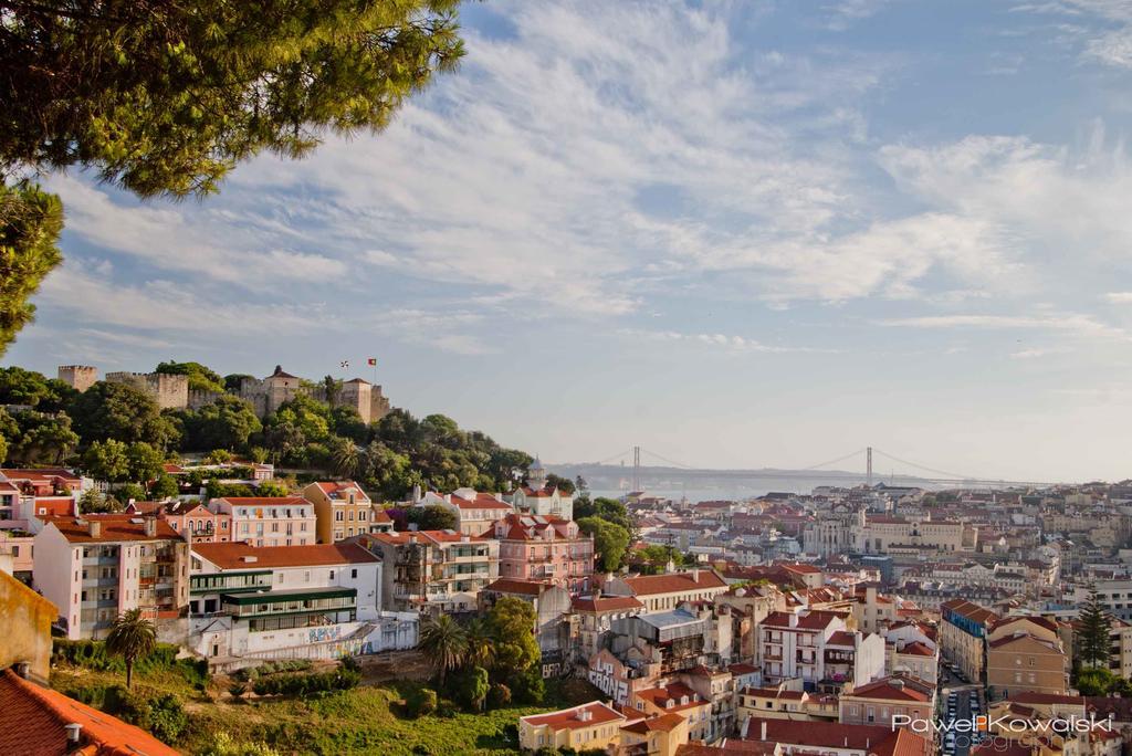Duplex Alfama Lägenhet Lisboa Exteriör bild
