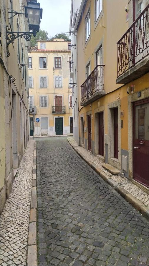 Duplex Alfama Lägenhet Lisboa Exteriör bild